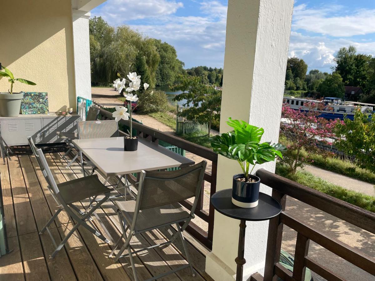 Apartmán T3-Balcon Plein Sud-Acces Direct Au Bord Du Loing Moret-sur-Loing Exteriér fotografie